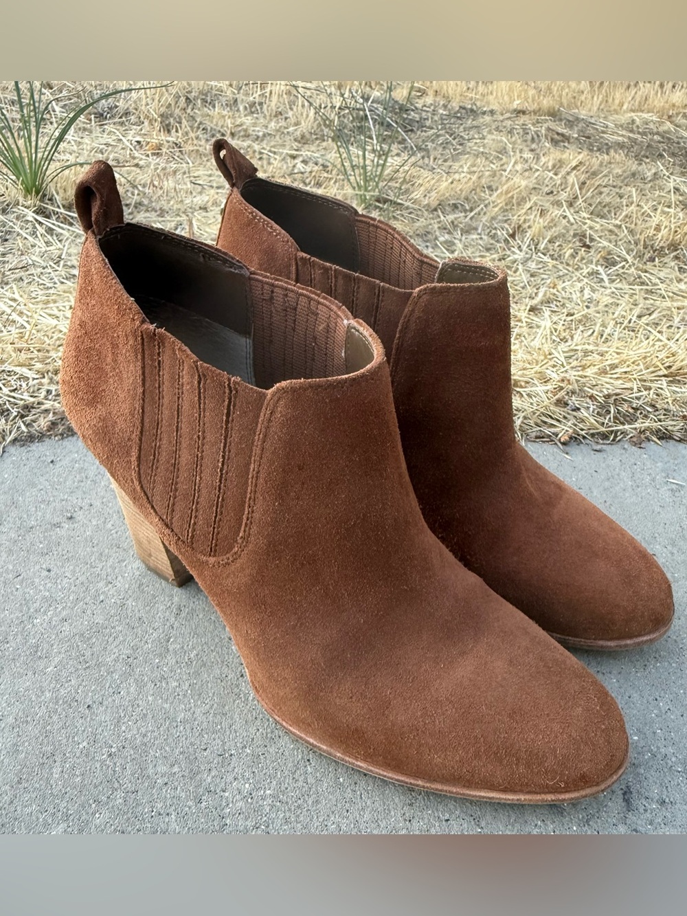 Michael Michael Kors Tan Suede Chelsea Block Heel Booties 7.5
